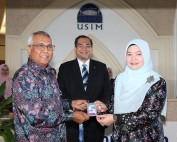 Nik Salida USIM