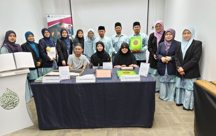 Buku Isyarat Kod Tangan Quran dari USIM lebarkan sayap ke Brunei