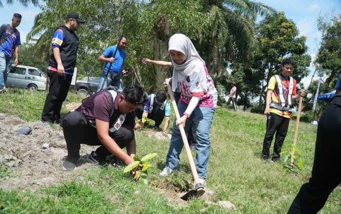 Hari Kesukarelawan Belia Malaysia 2024: Generasi Muda USIM Berganding Bahu Menyumbang kepada Keharmonian Sosial