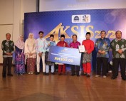MAJLIS ANUGERAH KECEMERLANGAN SISWA (AKSIS) 2023/2024 USIM: SEMARAK KECEMERLANGAN HOLISTIK
