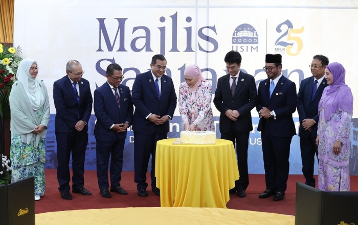USIM Raikan Jubli Perak: 25 Tahun Menjulang Integrasi 
Ilmu Naqli Dan Aqli