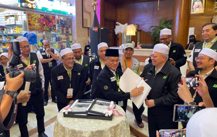 USIM Peneraju Inovasi Ibadah Haji Mesra OKU, Menteri Agama lancar Buku Panduan Ibadat Versi Braille