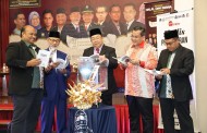 USIM perkasa agenda ilmu Halal Negara, lancar buku rujukan baharu di SEHALWA 2025
