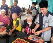 “Charity For Sunshine 2025: Mahasiswa USIM Raikan Warga Emas di Pusat Jagaan Al-Fattah