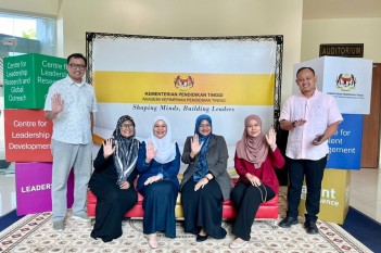 Menanam Nilai Kepimpinan MADANI: Implikasi Program KARISMA Pemimpin Muda kepada Pentadbir Muda USIM