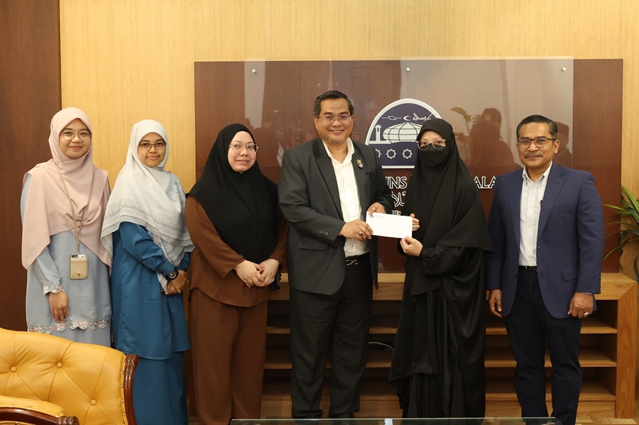 USIM Terima Empat Pelajar OKU Mendaftar Sesi 2025/2026