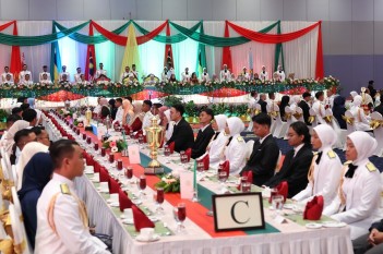 Kemuncak Tradisi Ketenteraan: Majlis Santapan Malam Rejimental Pegawai Muda PALAPES UKM & USIM Siri Ke-43 Disempurnakan Dengan Penuh Istiadat