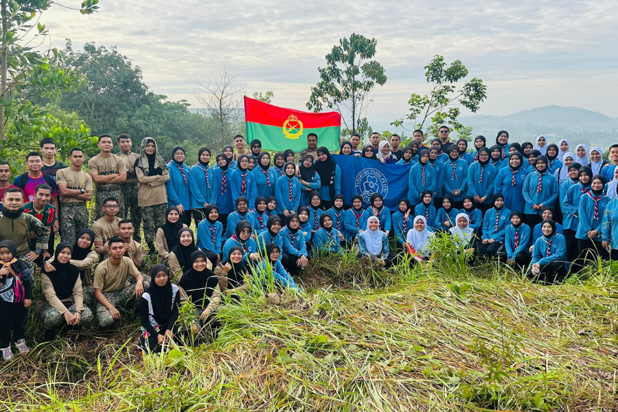 Sinergi Badan Beruniform USIM: Program Mendaki Bukit Barokah Cipta Pengalaman Berimpak Tinggi