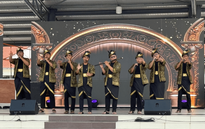 Rima Nuansa USIM Julang Anugerah Busana dan Tatarias Inovatif di KIK Madani 2026